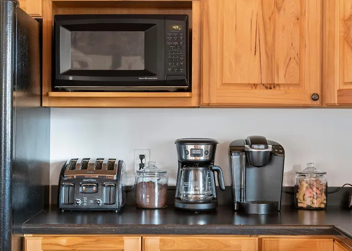 Villa The Lodge, 'north Woods' Style, Boutique Getaway! Galena