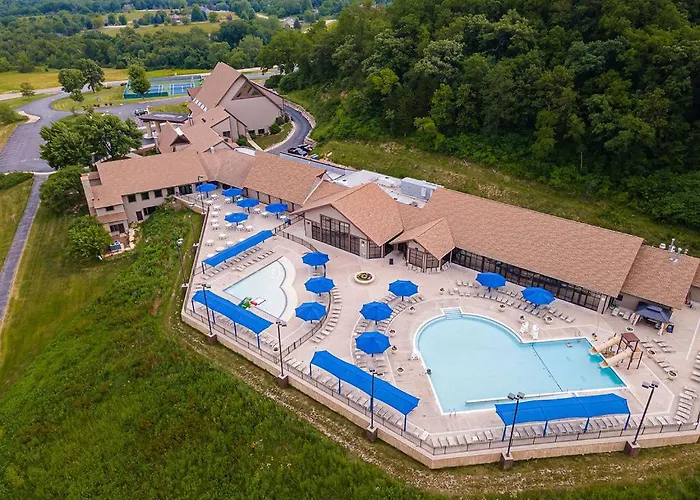 Villa The Lodge, 'north Woods' Style, Boutique Getaway! Galena