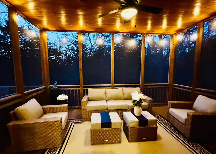 The Lodge, 'north Woods' Style, Boutique Getaway! Galena