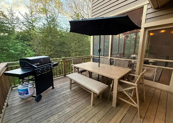 Villa The Lodge, 'north Woods' Style, Boutique Getaway! Galena